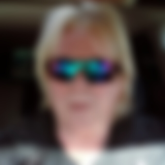 boby4 (72) aus Hagenow