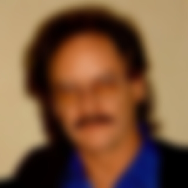 John13 (70) aus Plauen