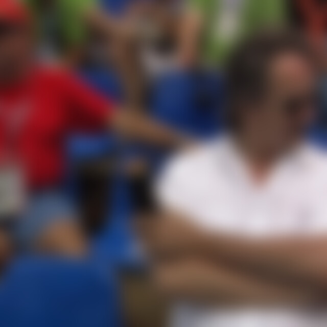 John13 (70) aus Plauen