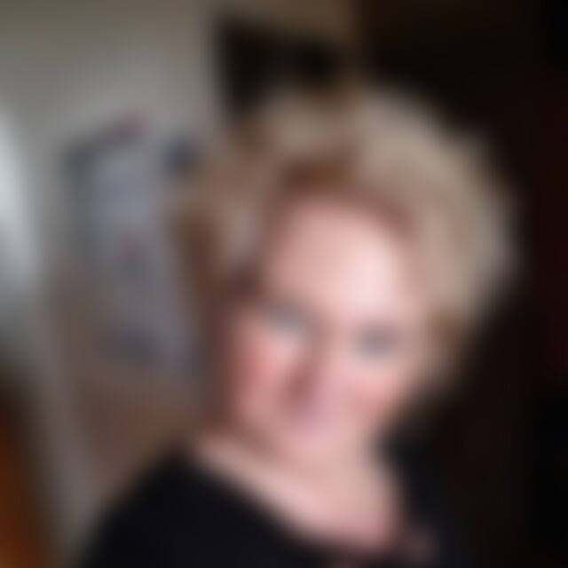 sylvana1959 (65) aus Duisburg