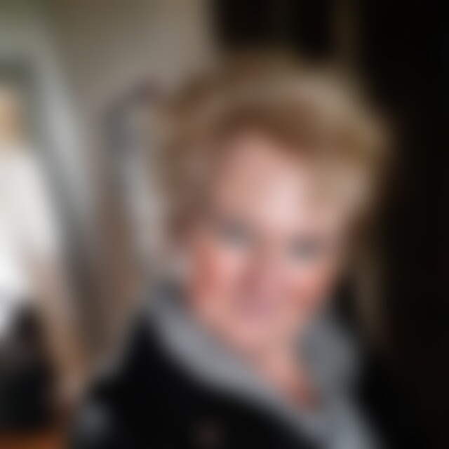 sylvana1959 (67) aus Duisburg