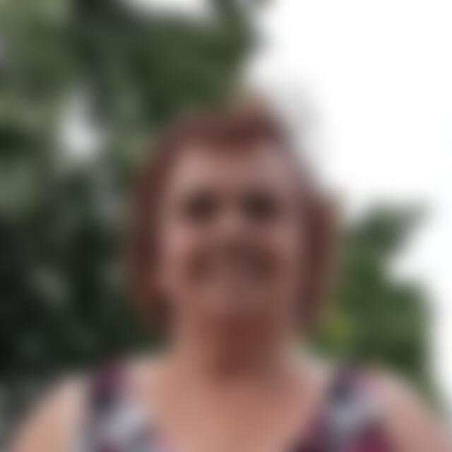 Sarah22 (69) aus Zeulenroda