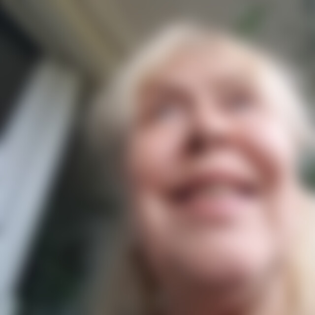 helenfetz (72) aus Köln