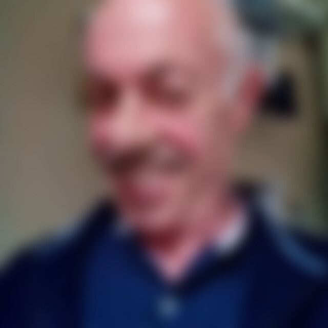 rolfruebin (75) aus Bielefeld