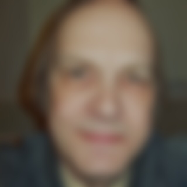 minashh (66) aus Hamburg