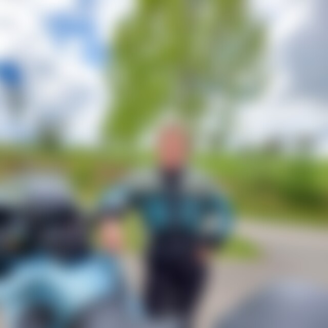 Gs1200nobert (61) aus Winnweiler