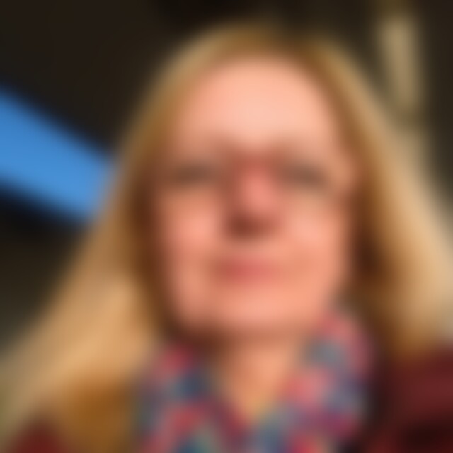 Hanana (65) aus Krefeld