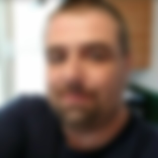 Frank77 (47) aus Metzingen