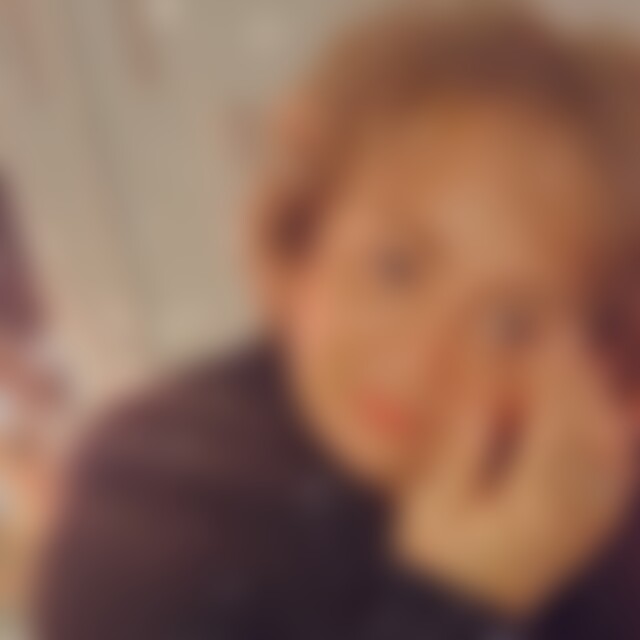 Antonia (65) aus Leverkusen