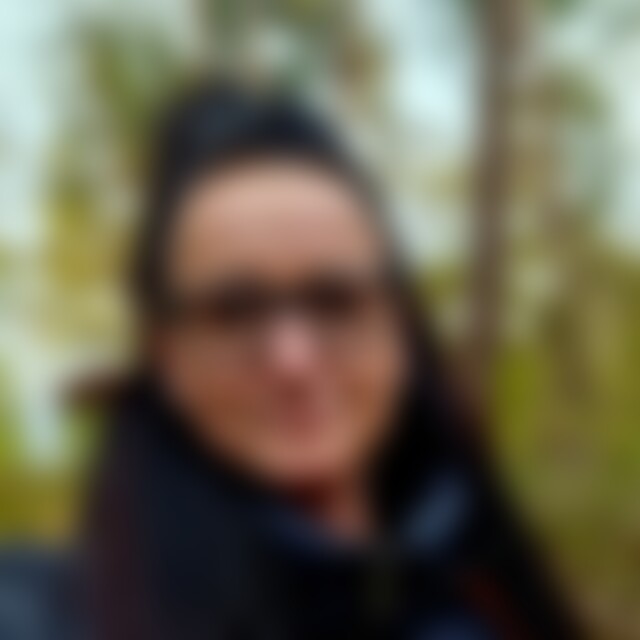 Silvietje (52) aus Troisdorf