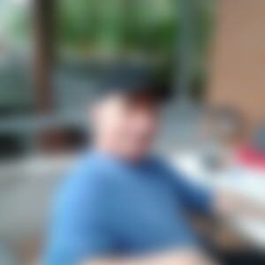 tavar (62) aus BASEL