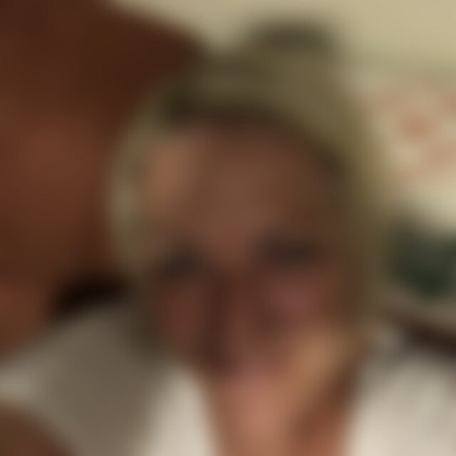 Dina (65) aus Zeil
