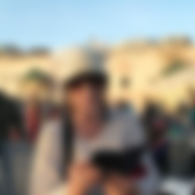 Jineka (64) aus Schönwalde