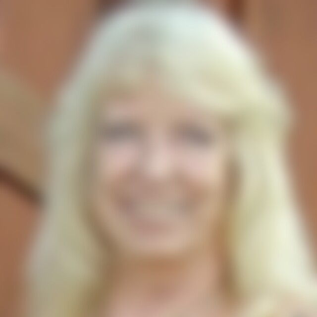 Irene (65) aus Merseburg