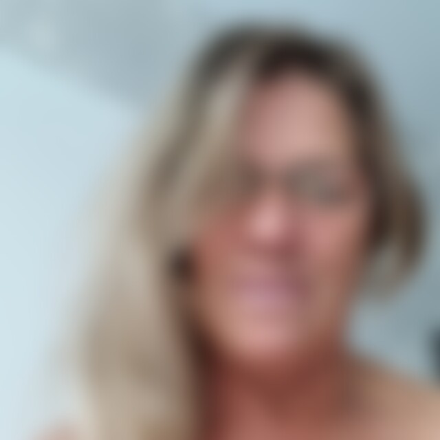 Luna (63) aus Köln