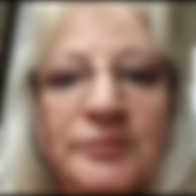 Annouli (66) aus Düsseldorf