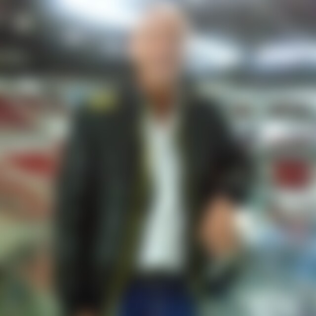 Larson (69) aus Bocholt