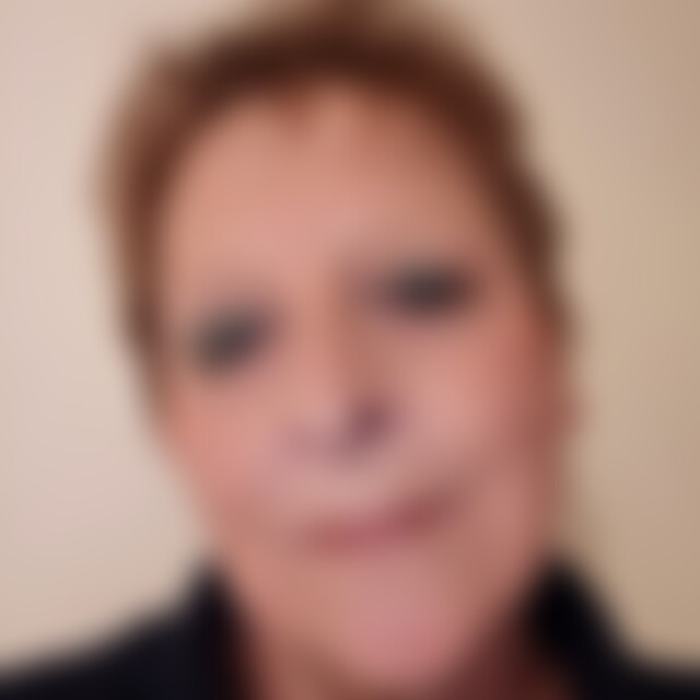 Miea (68) aus Hildesheim