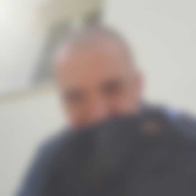 kremer (45) aus Stralsund