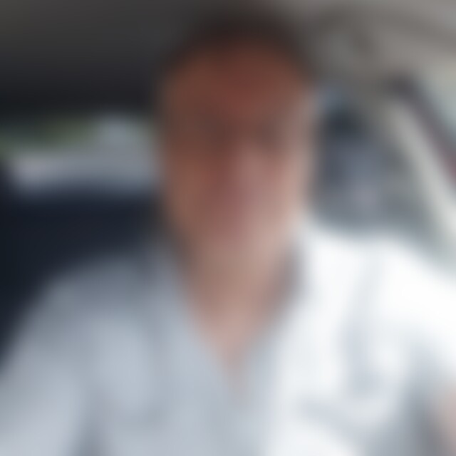 Elon (70) aus Zuhause