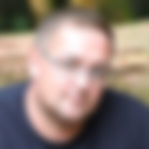 Tobi80 (44) aus Pfaffing