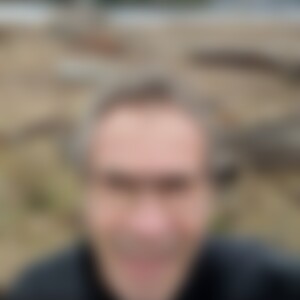 tommy129 (62) aus Stuttgart