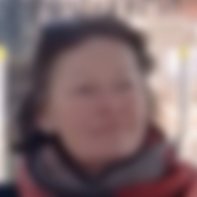 Coralie (64) aus Lüneburg