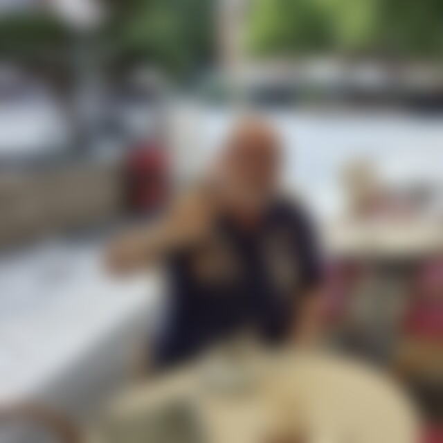 Manner (61) aus Neuburg