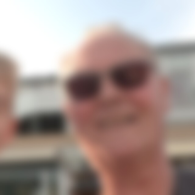 uppe (65) aus Dassow