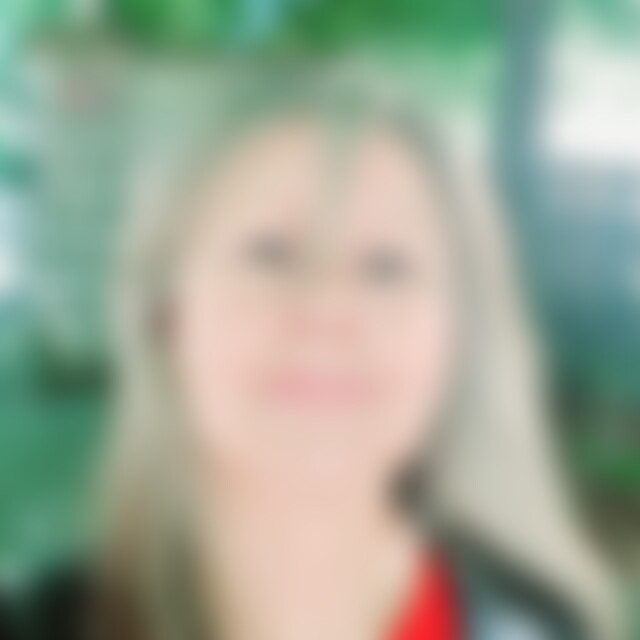 Lusy (68) aus Laatzen