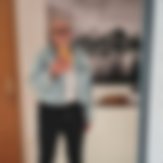 ZzVrU7 (61) aus Neumarkt in der Oberpfalz