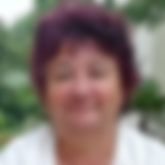 kerstin62 (63) aus Plauen