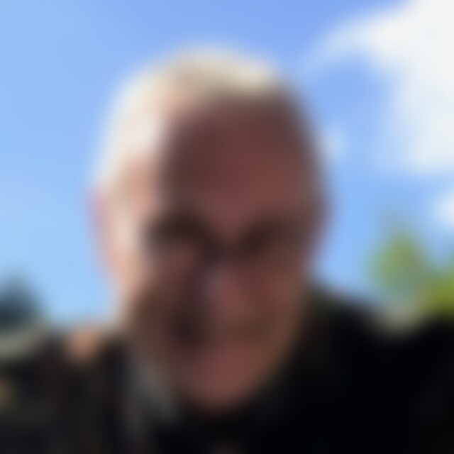 Kartuschenjup (59) aus Winsen Luhe