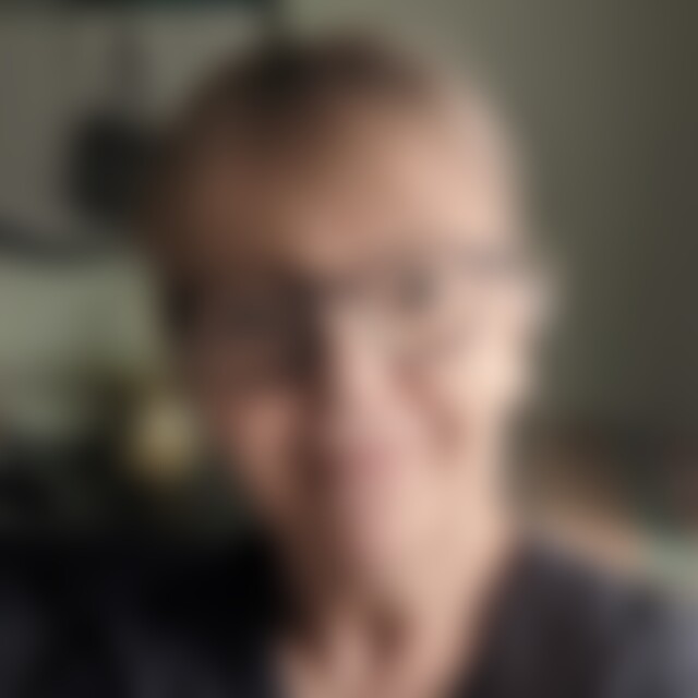 Mimie (71) aus Stuttgart