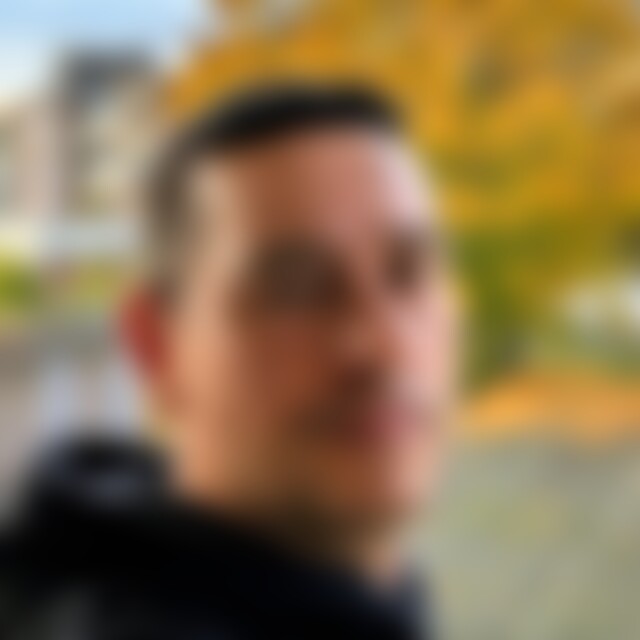 Chriss1604 (51) aus Duisburg