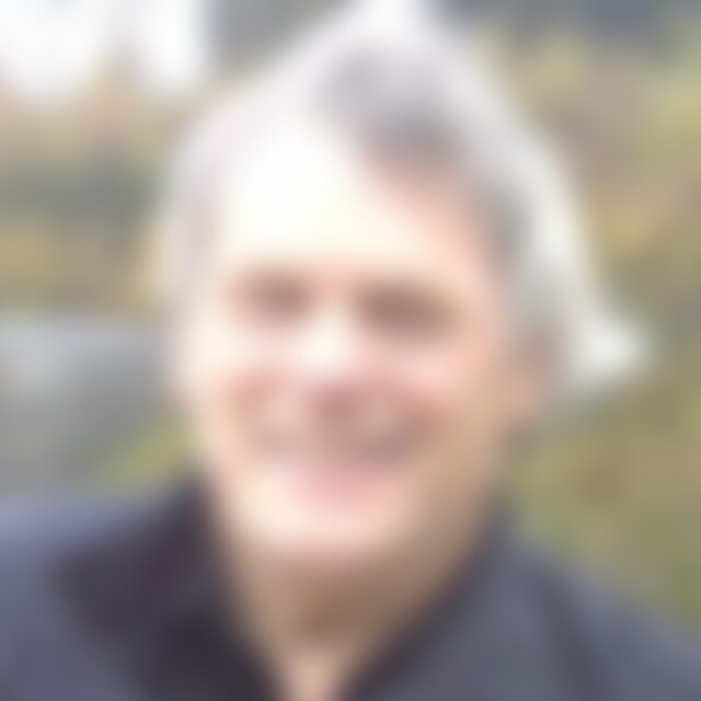 Katzenfan (74) aus Gummersbach