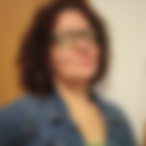Katharine (47) aus Solingen