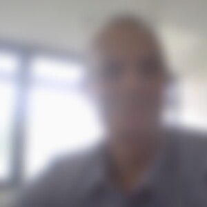 diezwAI (65) aus Erfurt