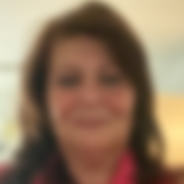 Marion63 (63) aus Troisdorf