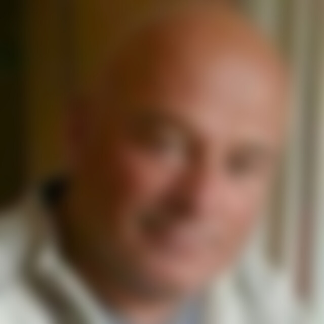 kuschi56 (74) aus Frankfurt