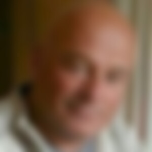 kuschi56 (74) aus Frankfurt