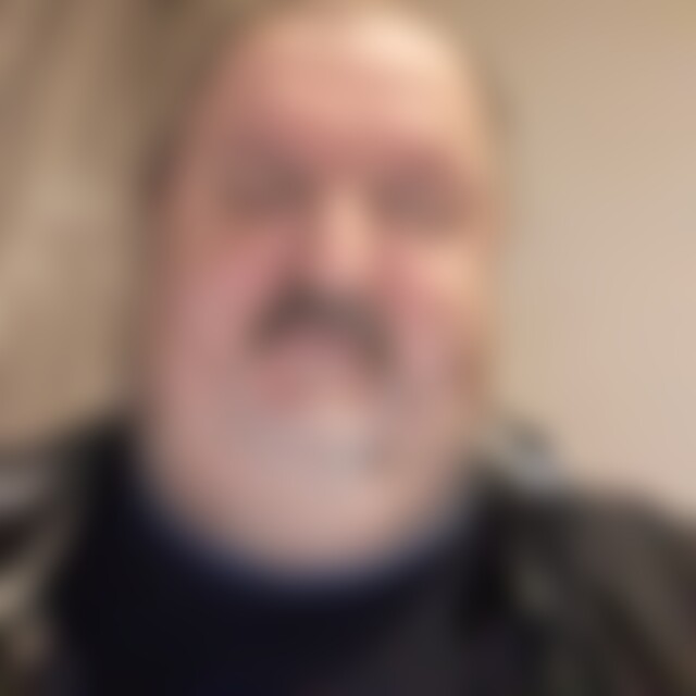 MrZaertlich (73) aus Magdeburg