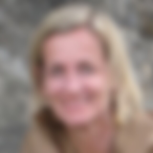 phoebe (69) aus muenchen