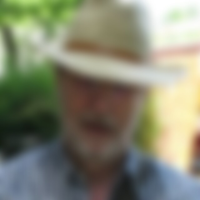 DigitalDreamer (76) aus Berlin-Steglitz