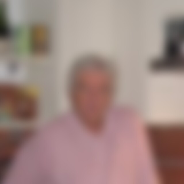 matino (78) aus Bochum