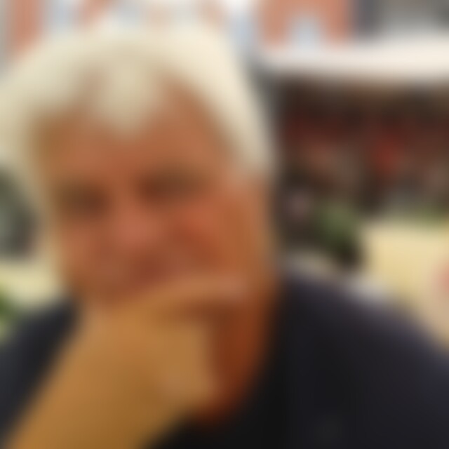 matino (78) aus Bochum